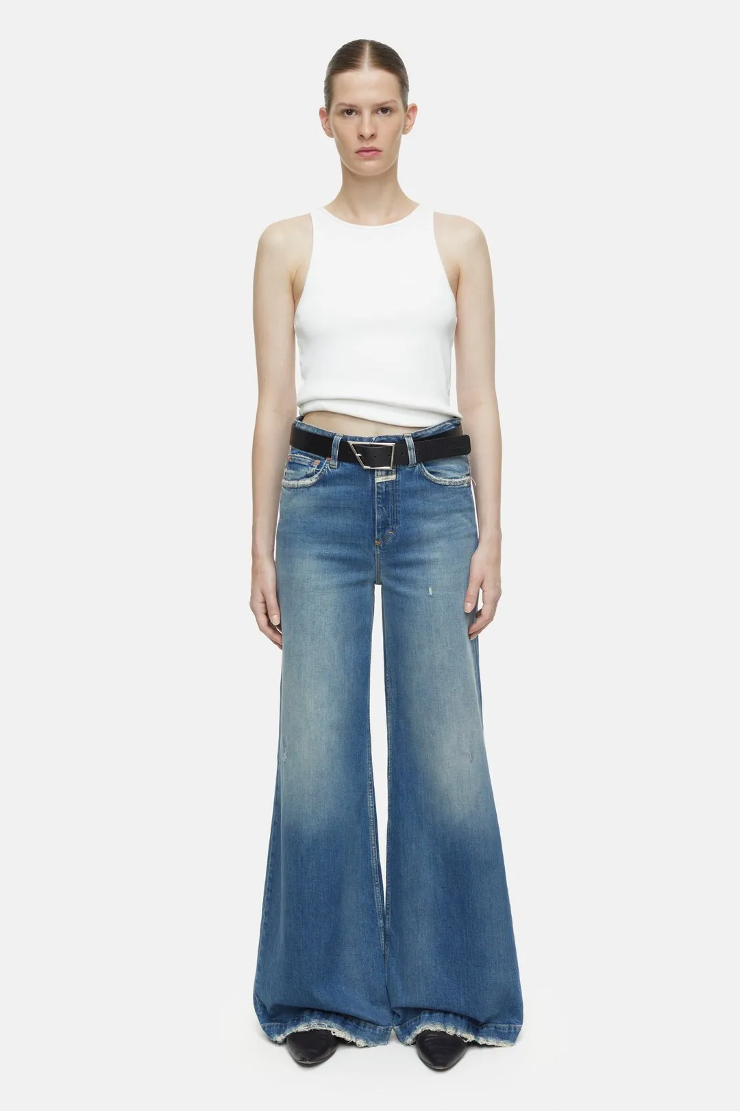 Glow-Up Wide Leg Distressed Jean