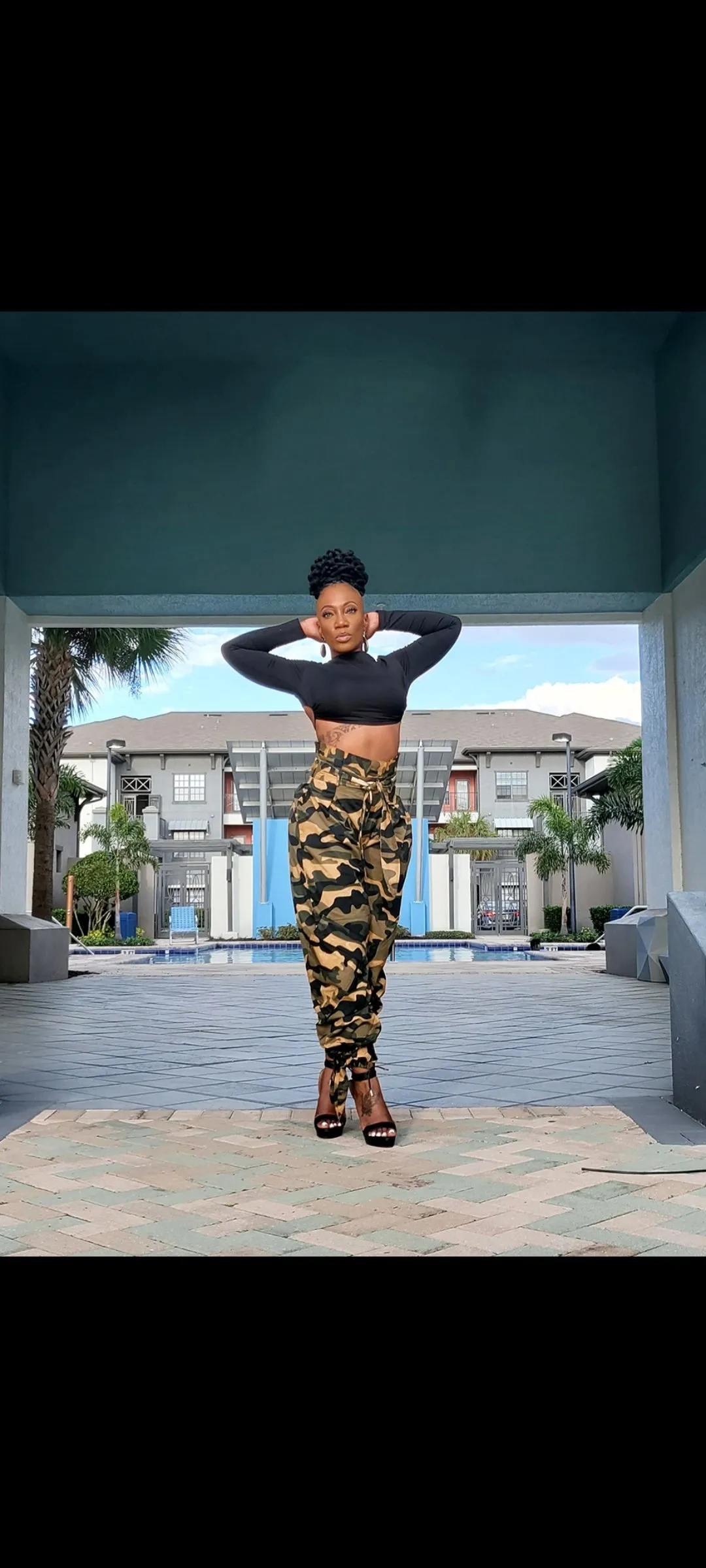 Salute High Waist Pants