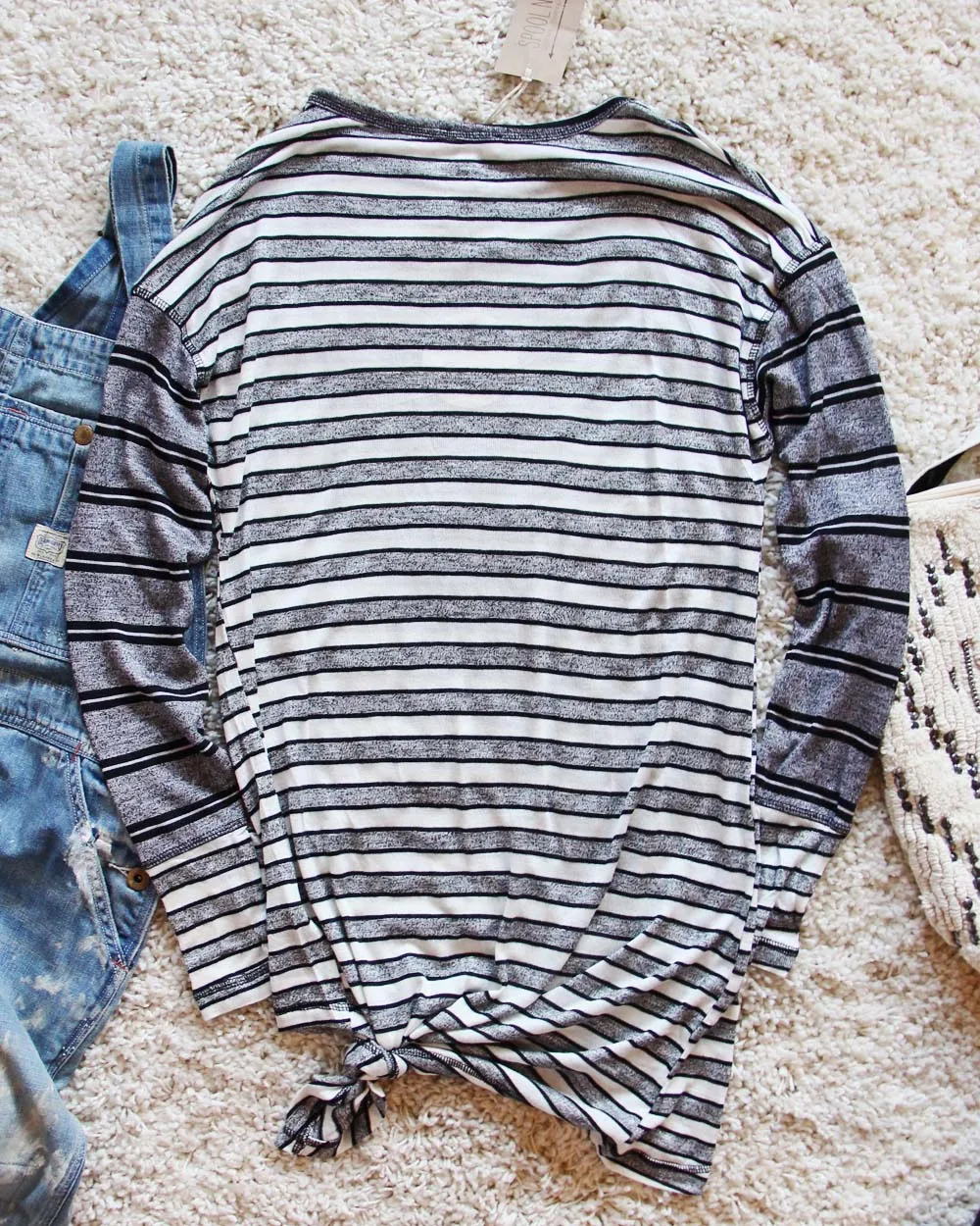 Tie & Stripe Cozy Tee in Gray
